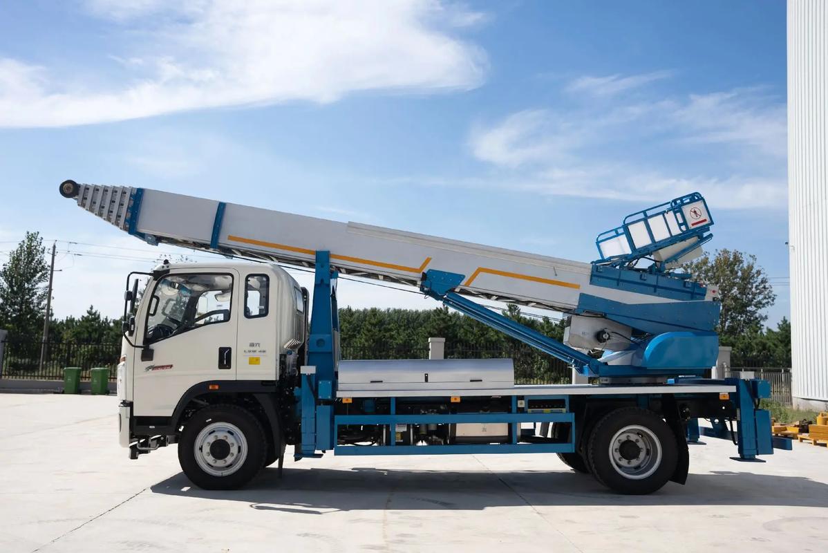 宁波鄞州云梯上料车租赁费用